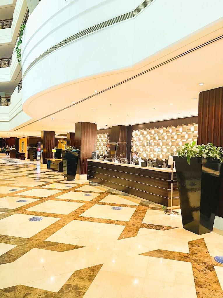 Mövenpick Grand Al Bustan