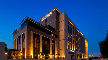 Mövenpick Grand Al Bustan